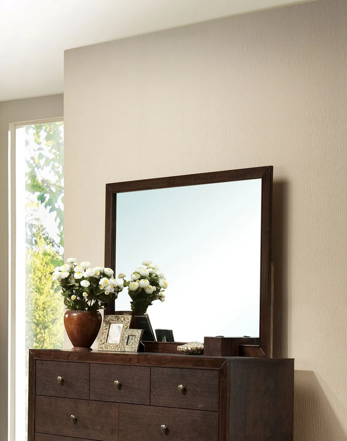 Madison Mirror in Espresso 19574 — view 4